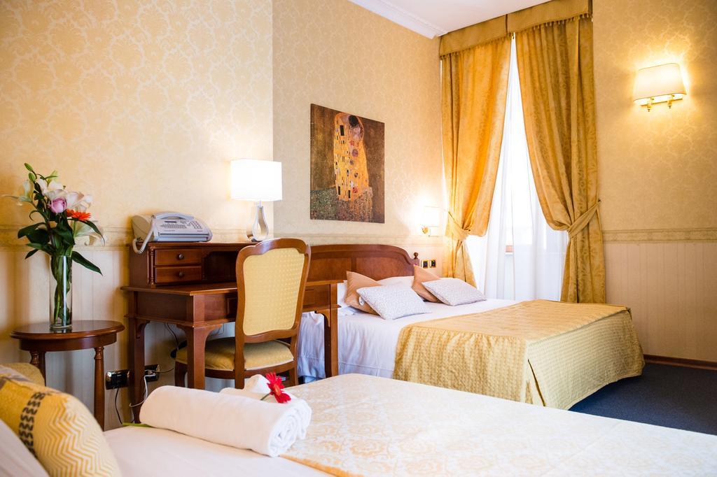 Hotel Amadeus Ρώμη Εξωτερικό φωτογραφία