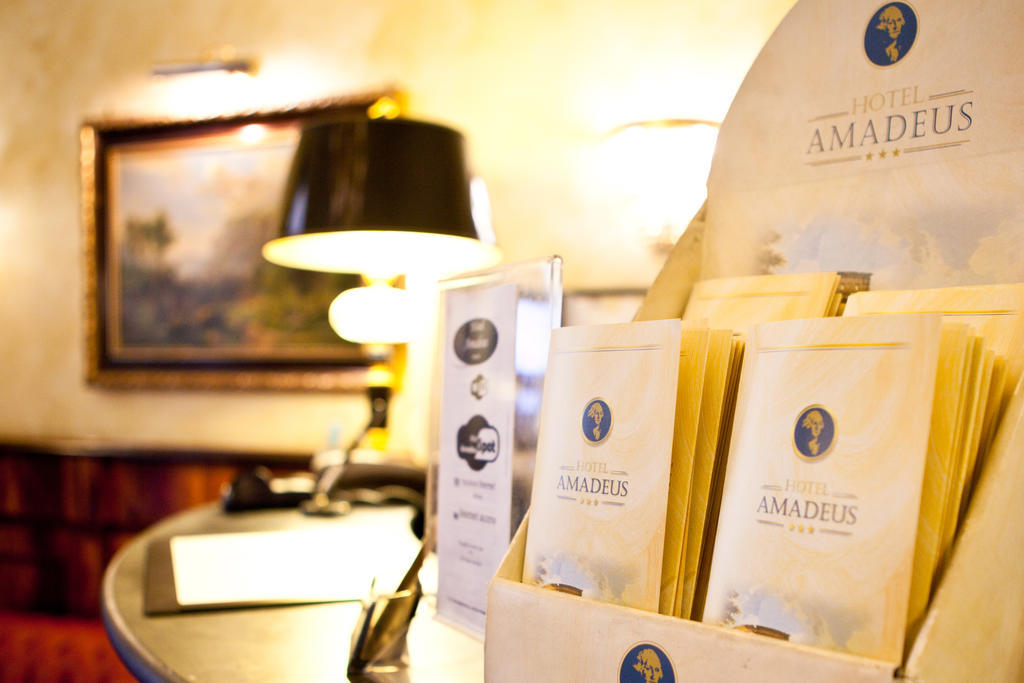 Hotel Amadeus Ρώμη Εξωτερικό φωτογραφία